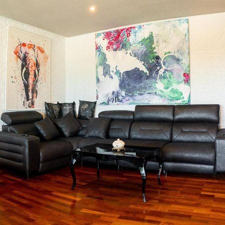 Luxury Apartamento En Rio Real Marbella Exteriör bild